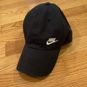 Black Nike Hat